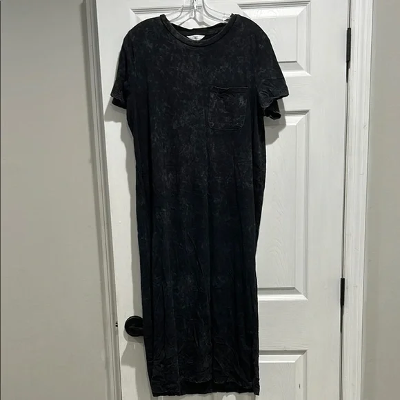 time and tru black dress TA3 Notchy Long Sleeve Midi Dress - Black - XXS main image 0
